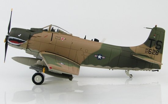 Douglas A-1H Skyraider, USAF